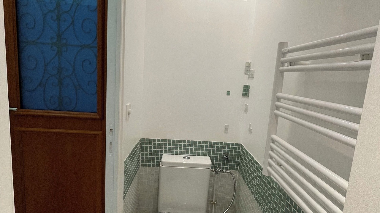 Photo of Bathroom in Chaville