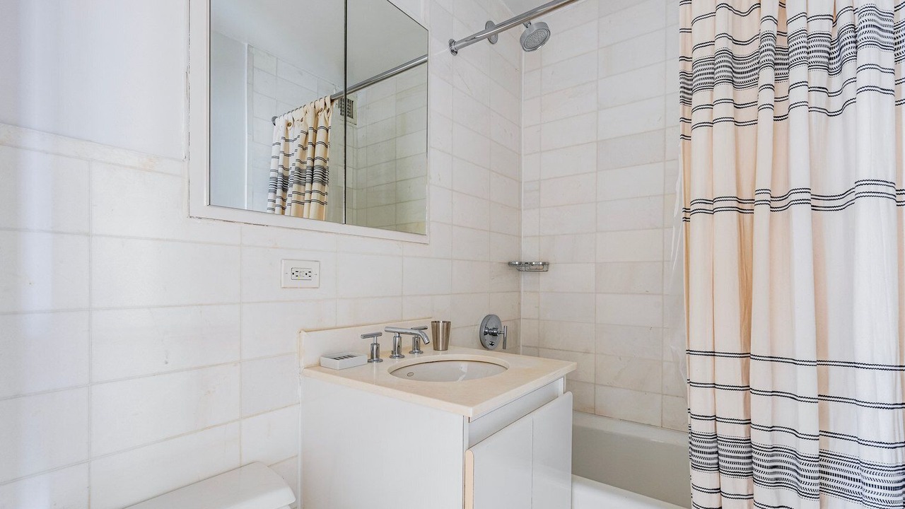 Photo of Bathroom in Midtown