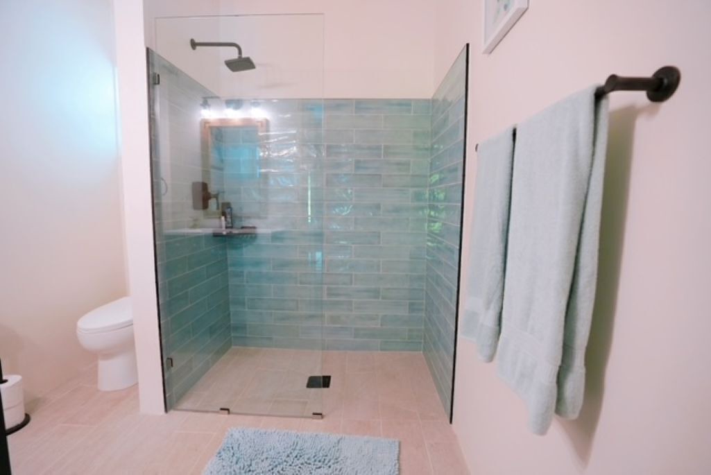 Photo of Bathroom in Spanish Wells