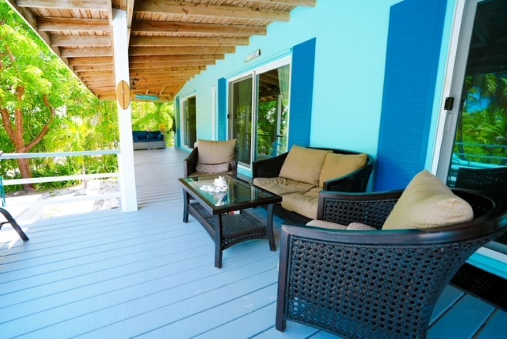 Photo of Patio Balcony in Spanish Wells