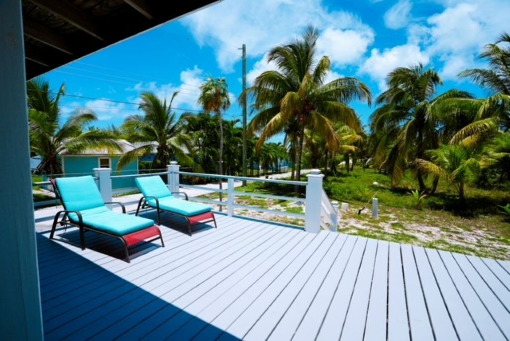 Photo of Patio Balcony in Spanish Wells