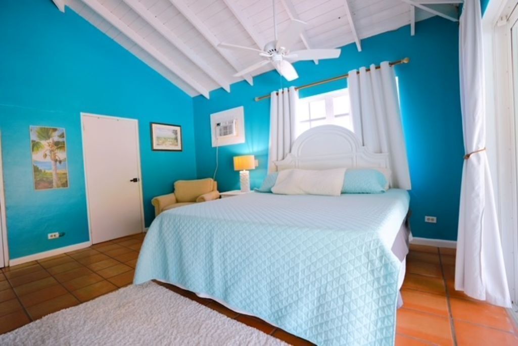 Photo of Bedroom in Spanish Wells