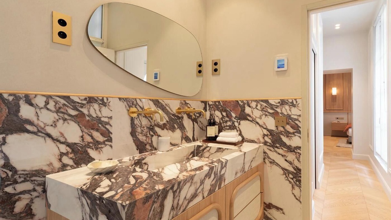 Photo of Bathroom in Les Halles