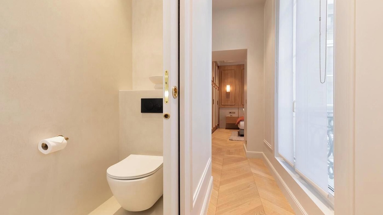 Photo of Bathroom in Les Halles