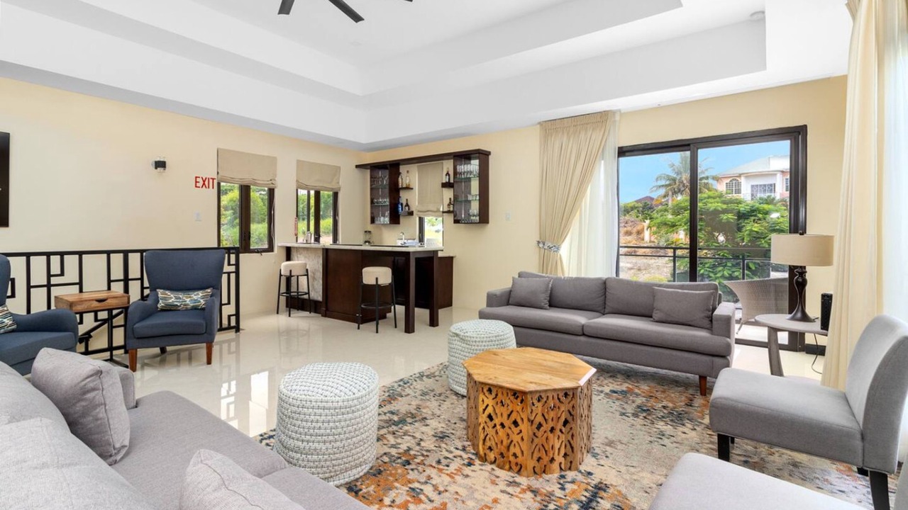 Photo of Livingroom in Tower Isle