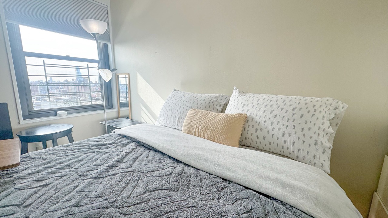 Photo of Bedroom in Manhattan Valley