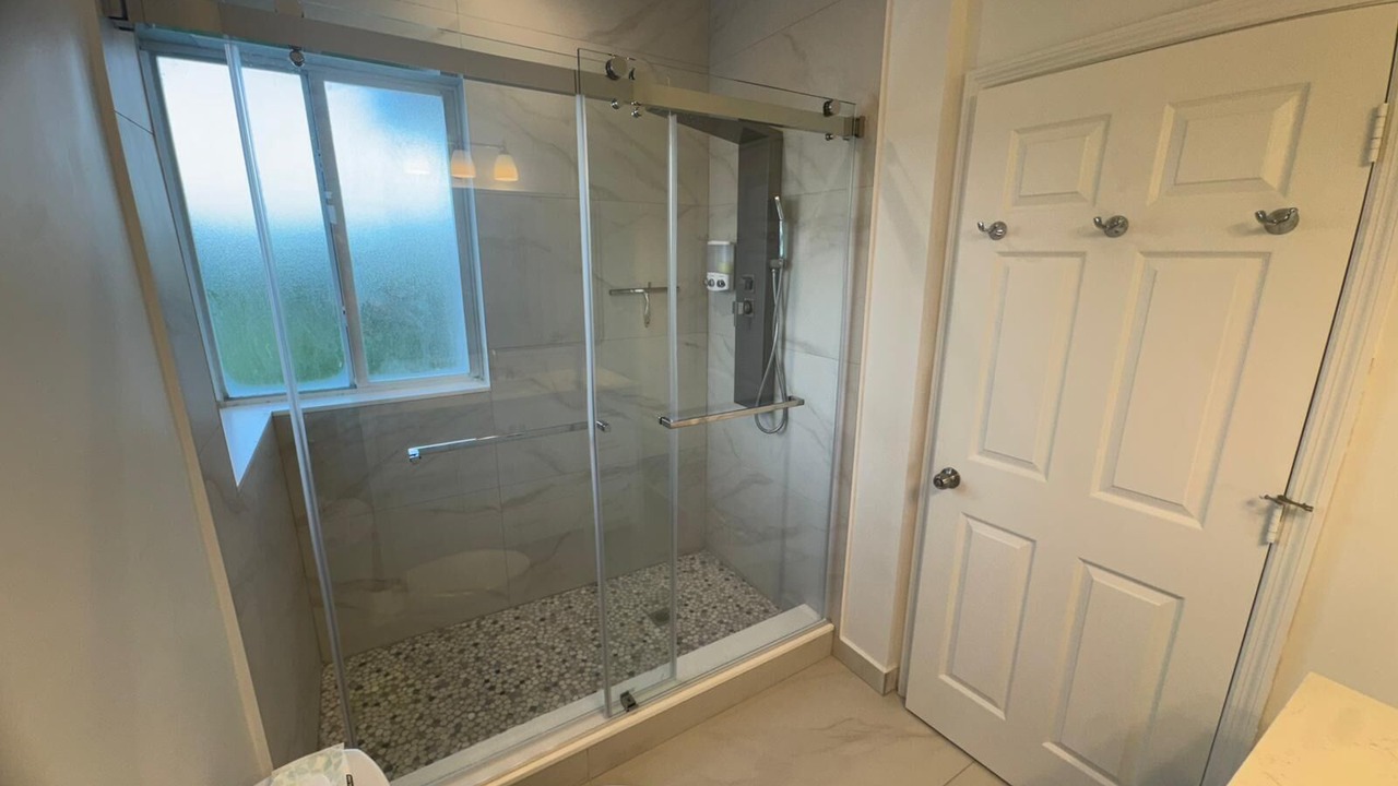 Photo of Bathroom in Bailey Town