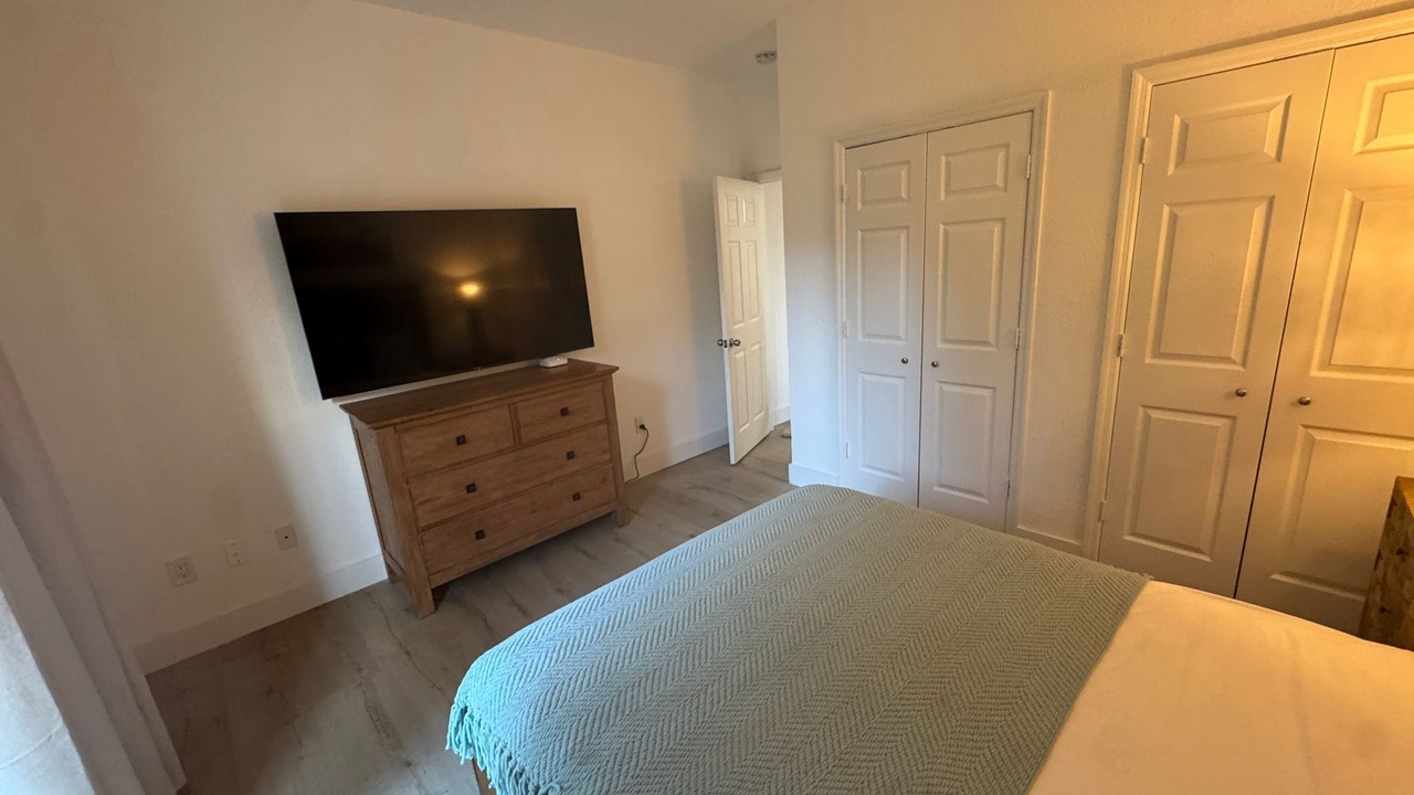 Photo of Bedroom in Bailey Town