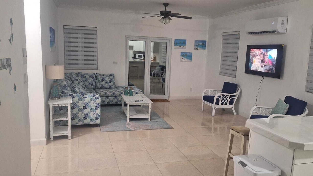 Photo of Livingroom in George Town