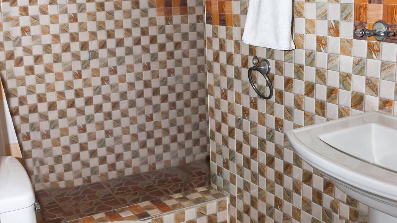 Photo of Bathroom in Black River