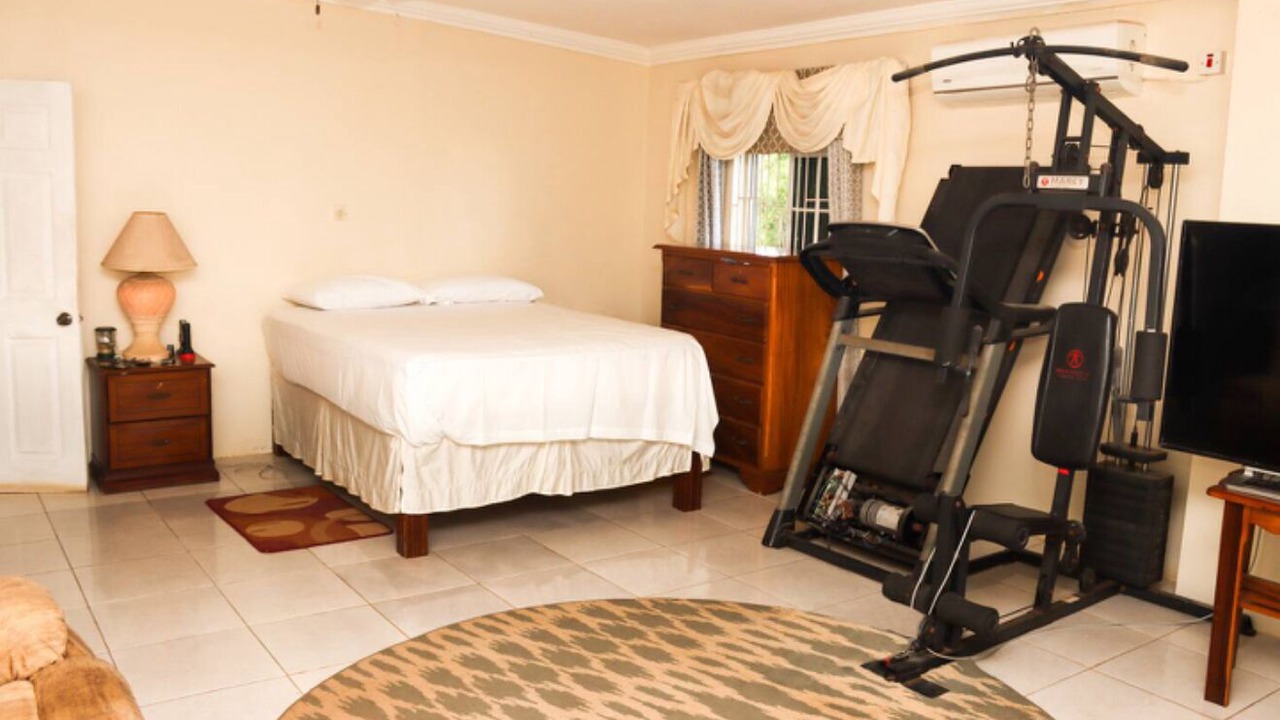 Photo of Bedroom in Black River