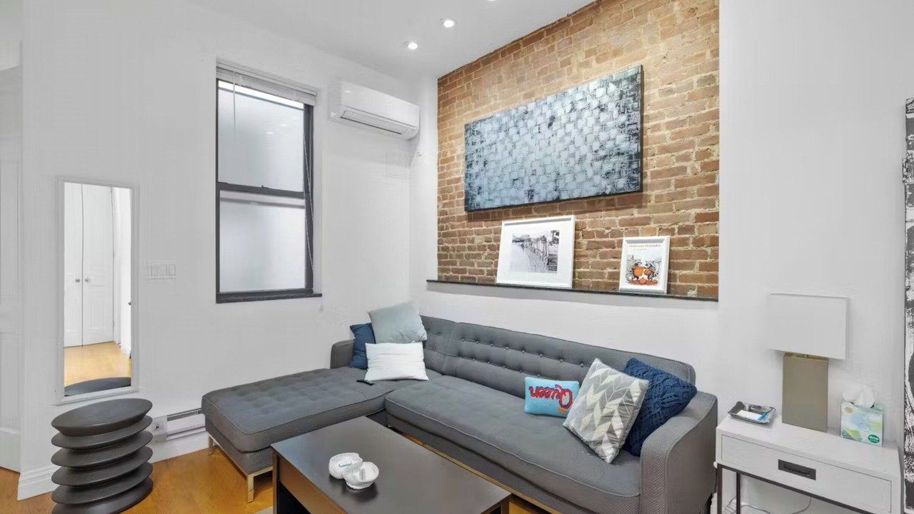 Photo of Livingroom in Hell's Kitchen