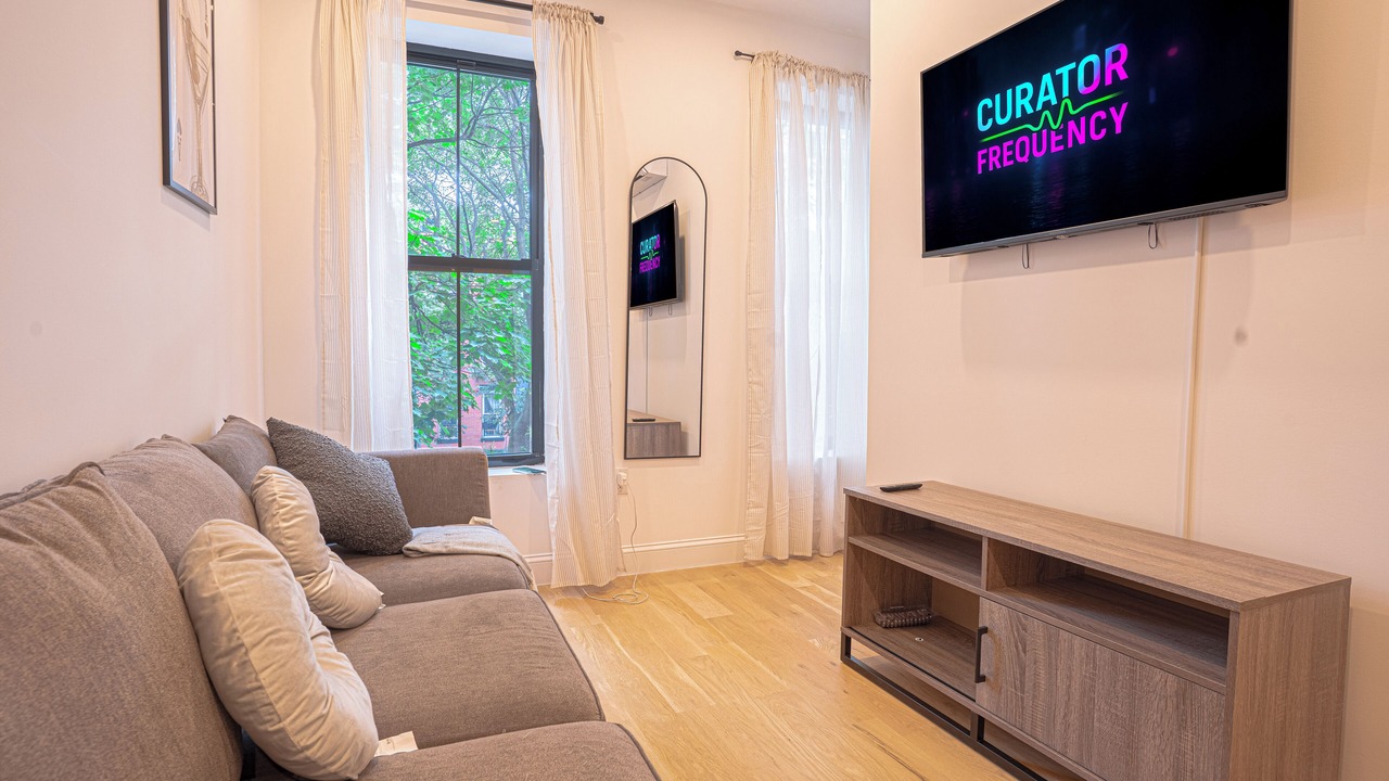 Photo of Bedroom in Ocean Hill