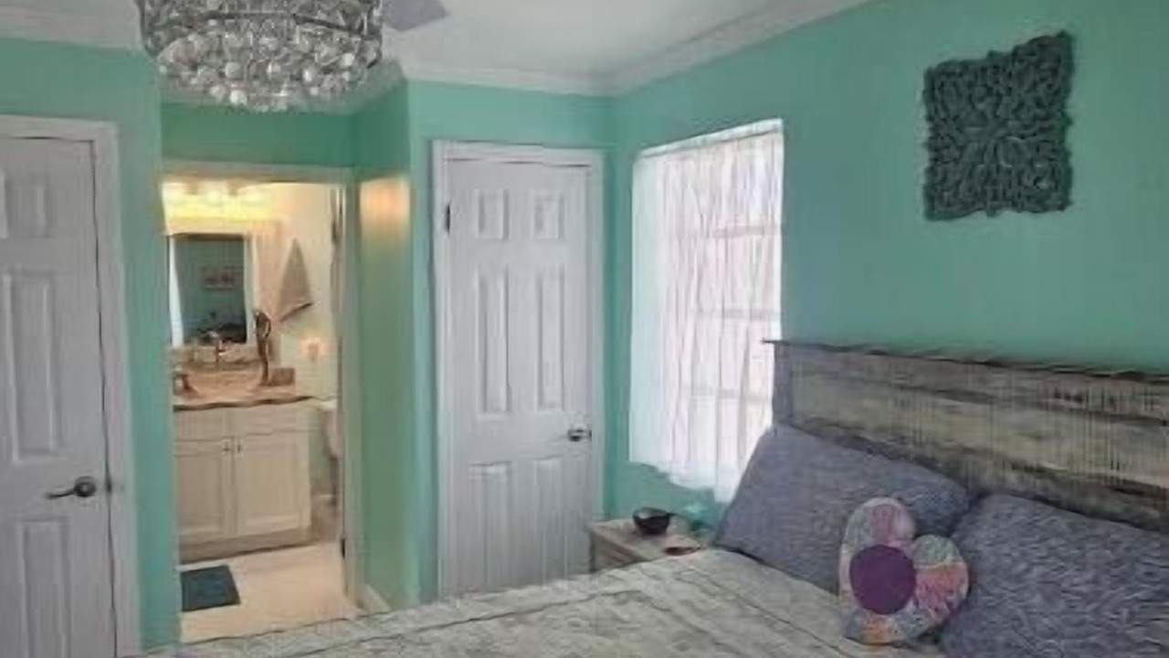 Photo of Bedroom in Treasure Cay