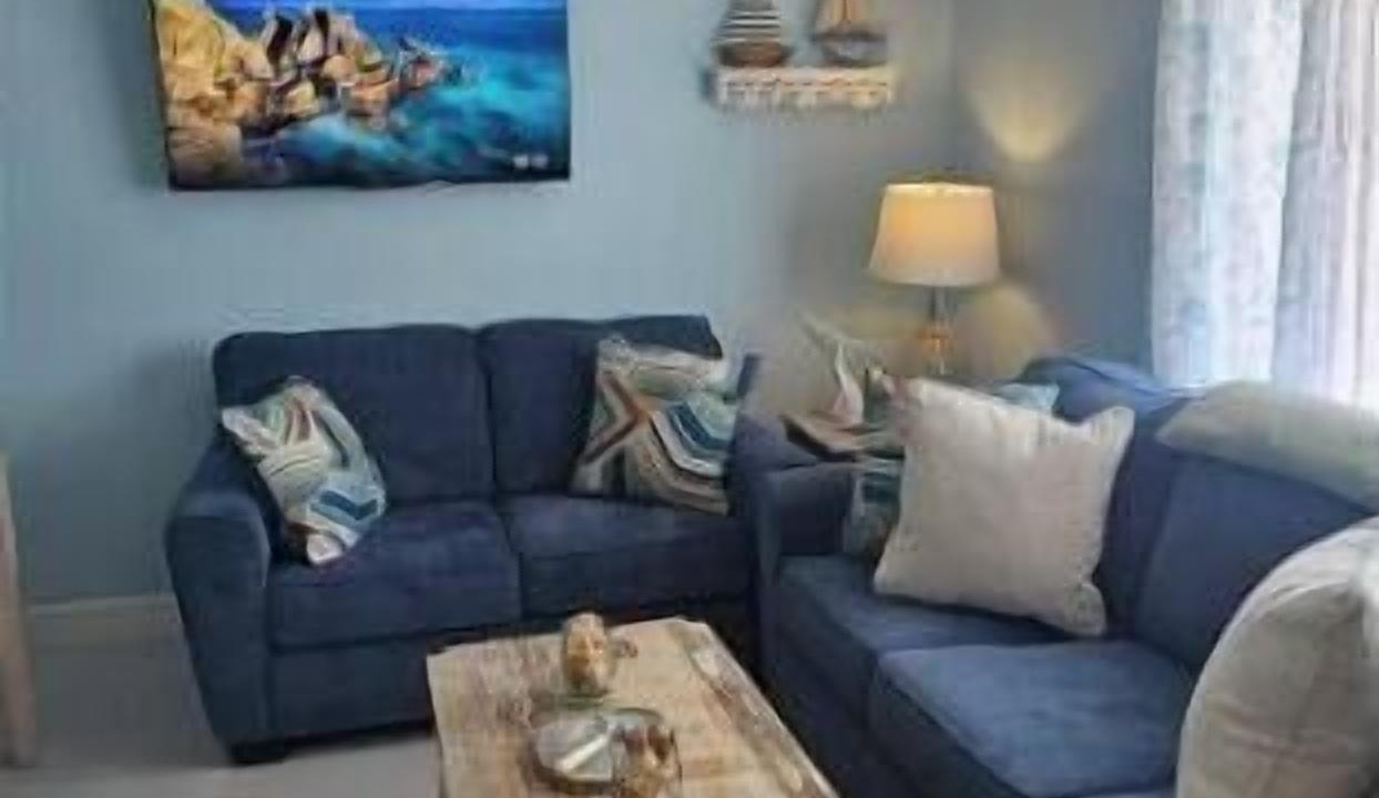 Photo of Livingroom in Treasure Cay