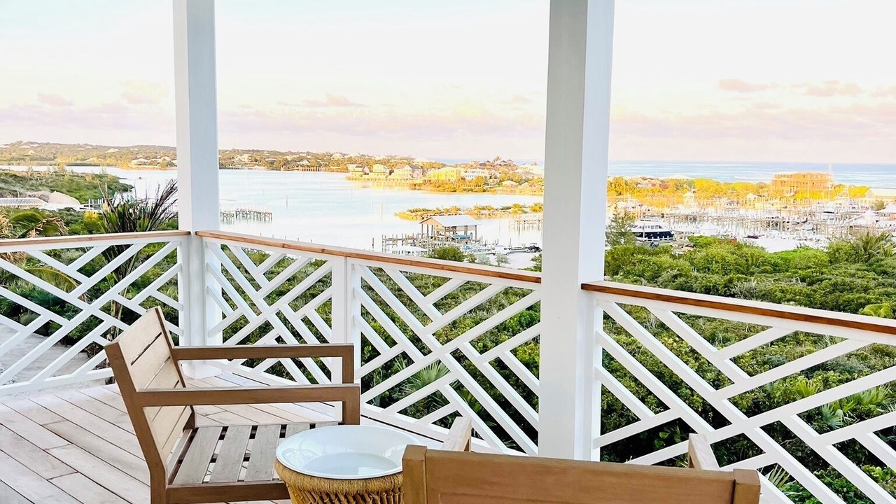 Photo of Patio Balcony in Hope Town