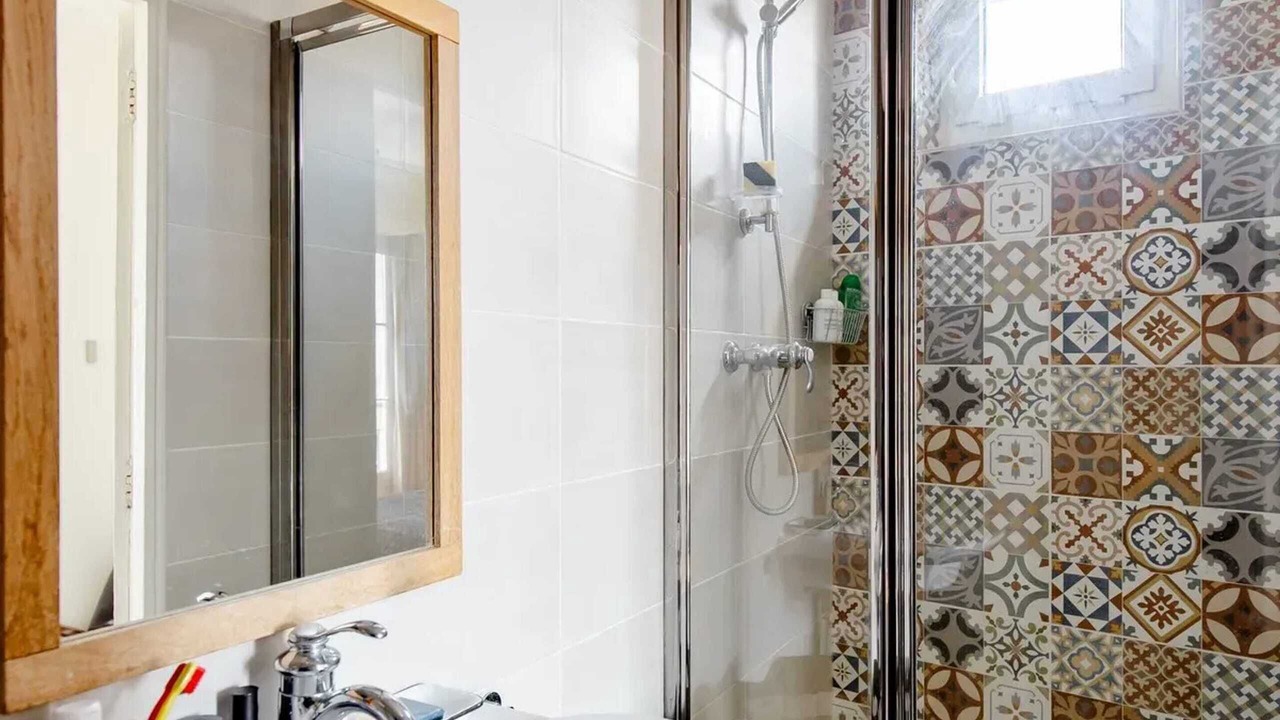 Photo of Bathroom in Quartier de la Goutte-d'Or