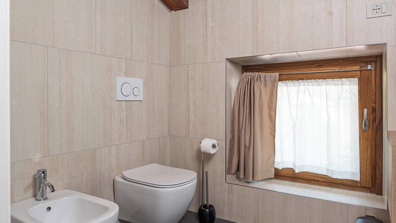 Photo of Bathroom in Valgatara
