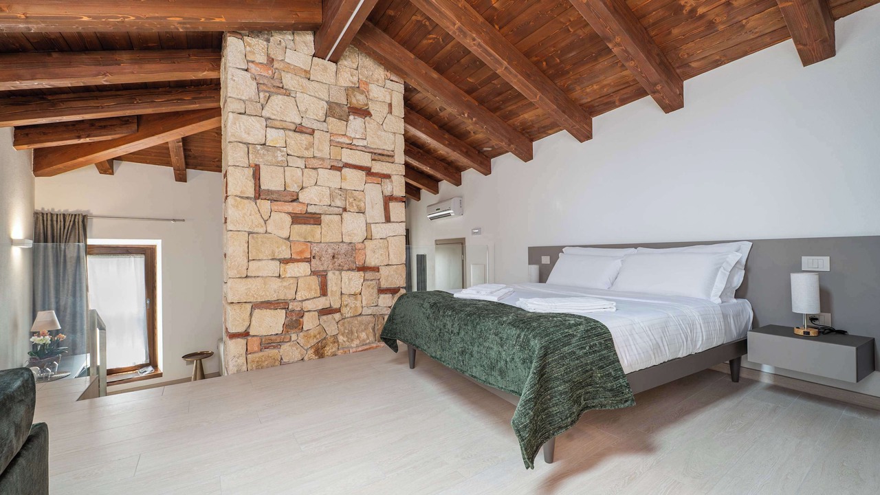 Photo of Bedroom in Valgatara