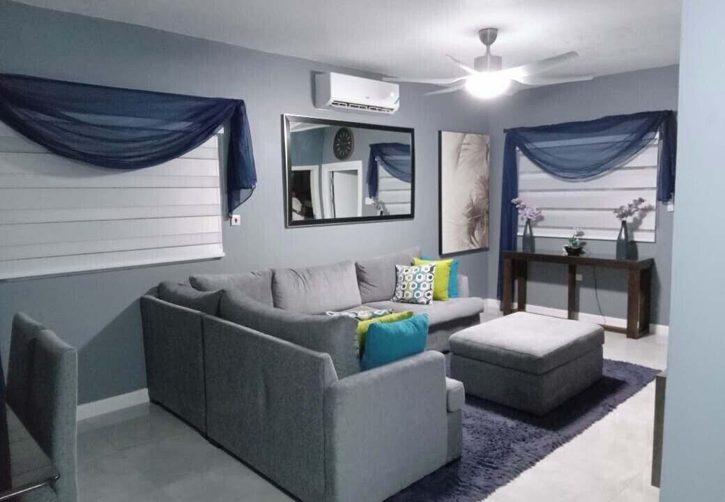 Photo of Livingroom in Portmore