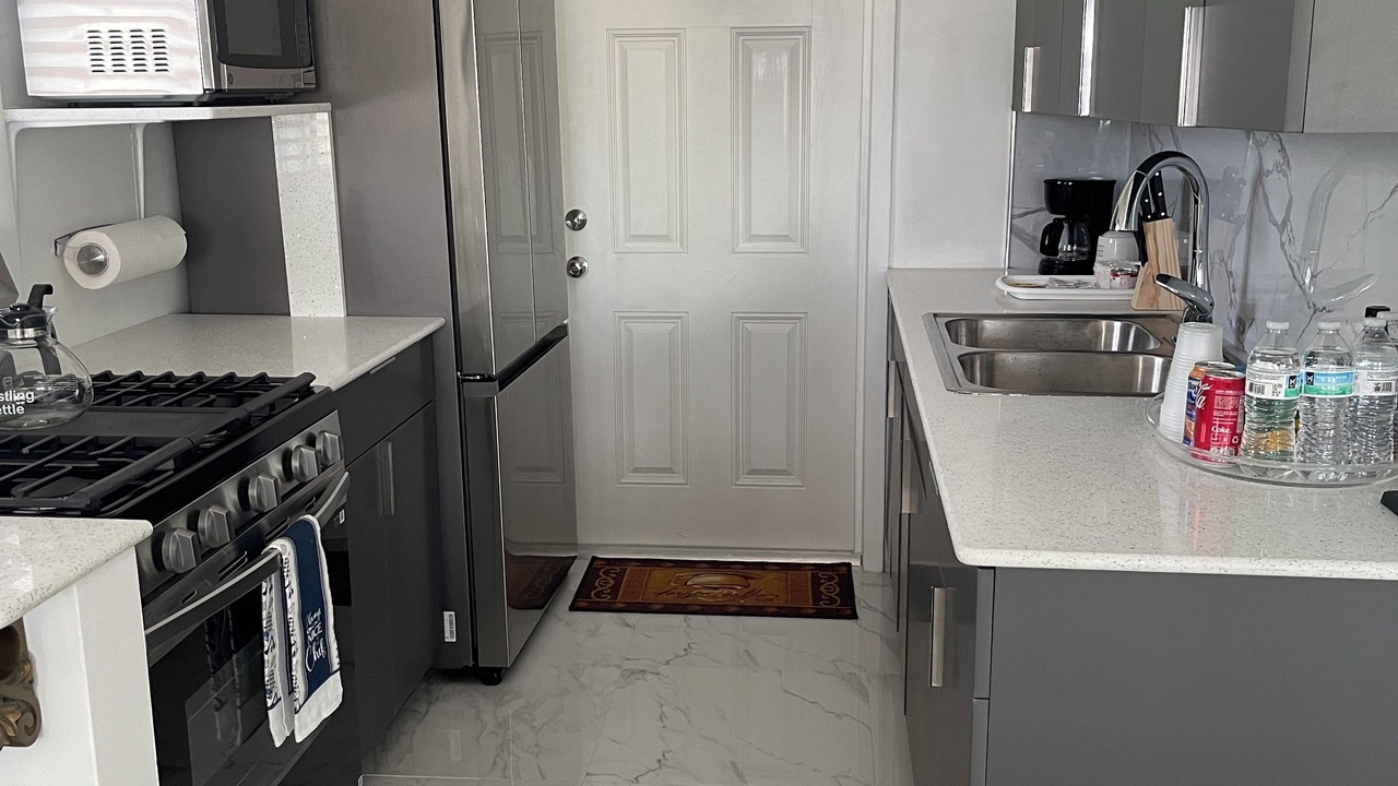 Photo of Kitchen in Tar Bay