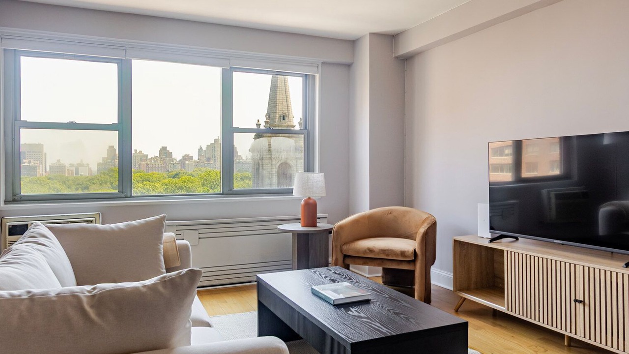 Photo of Livingroom in Manhattan Valley