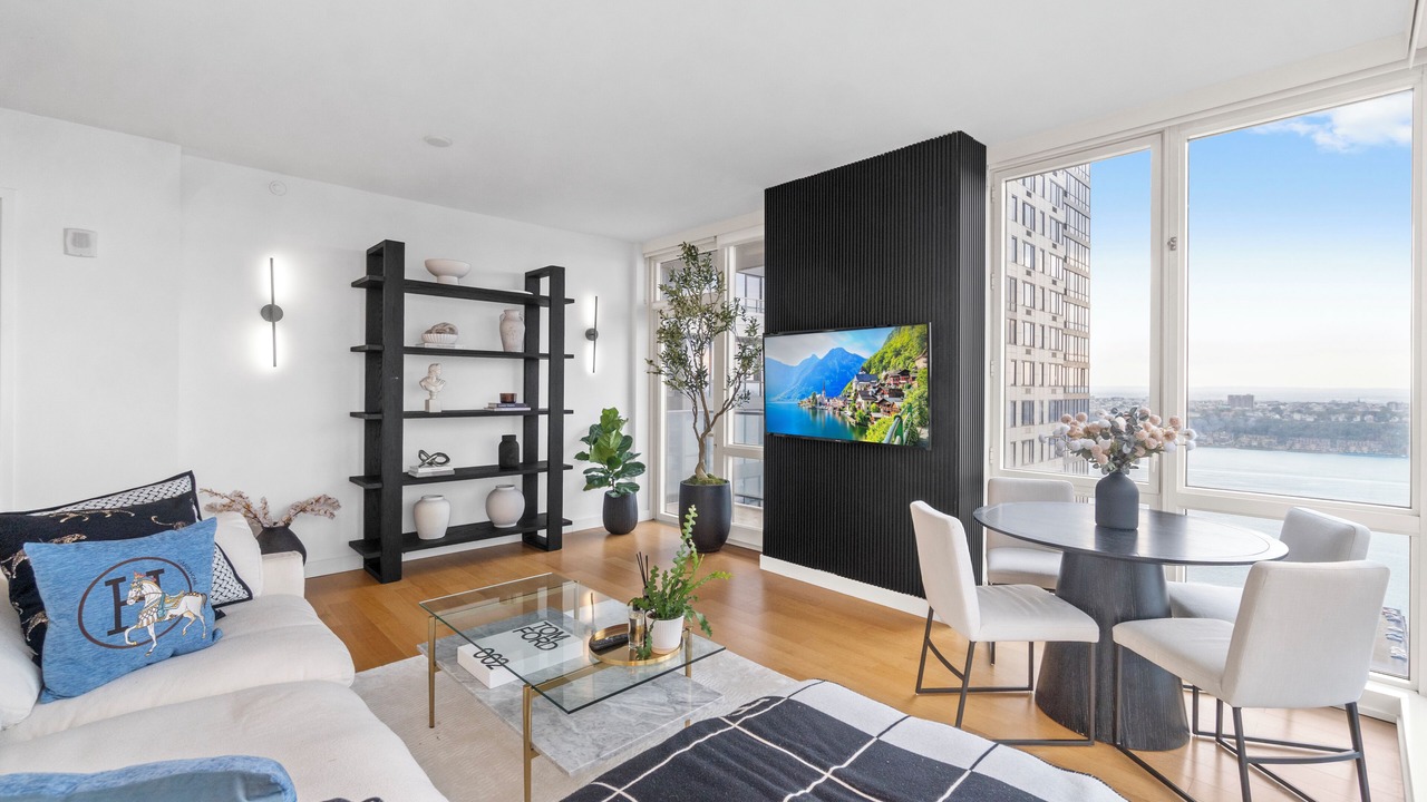 Photo of Livingroom in Hell's Kitchen
