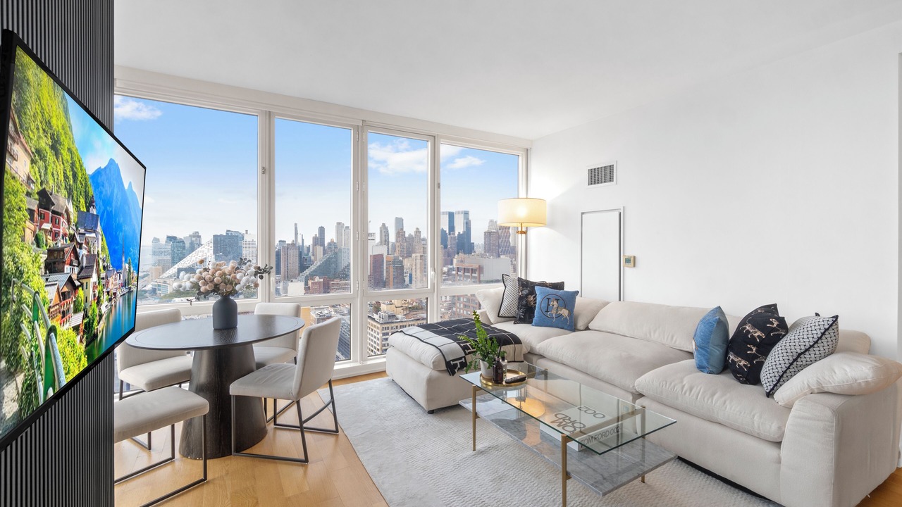 Photo of Livingroom in Hell's Kitchen