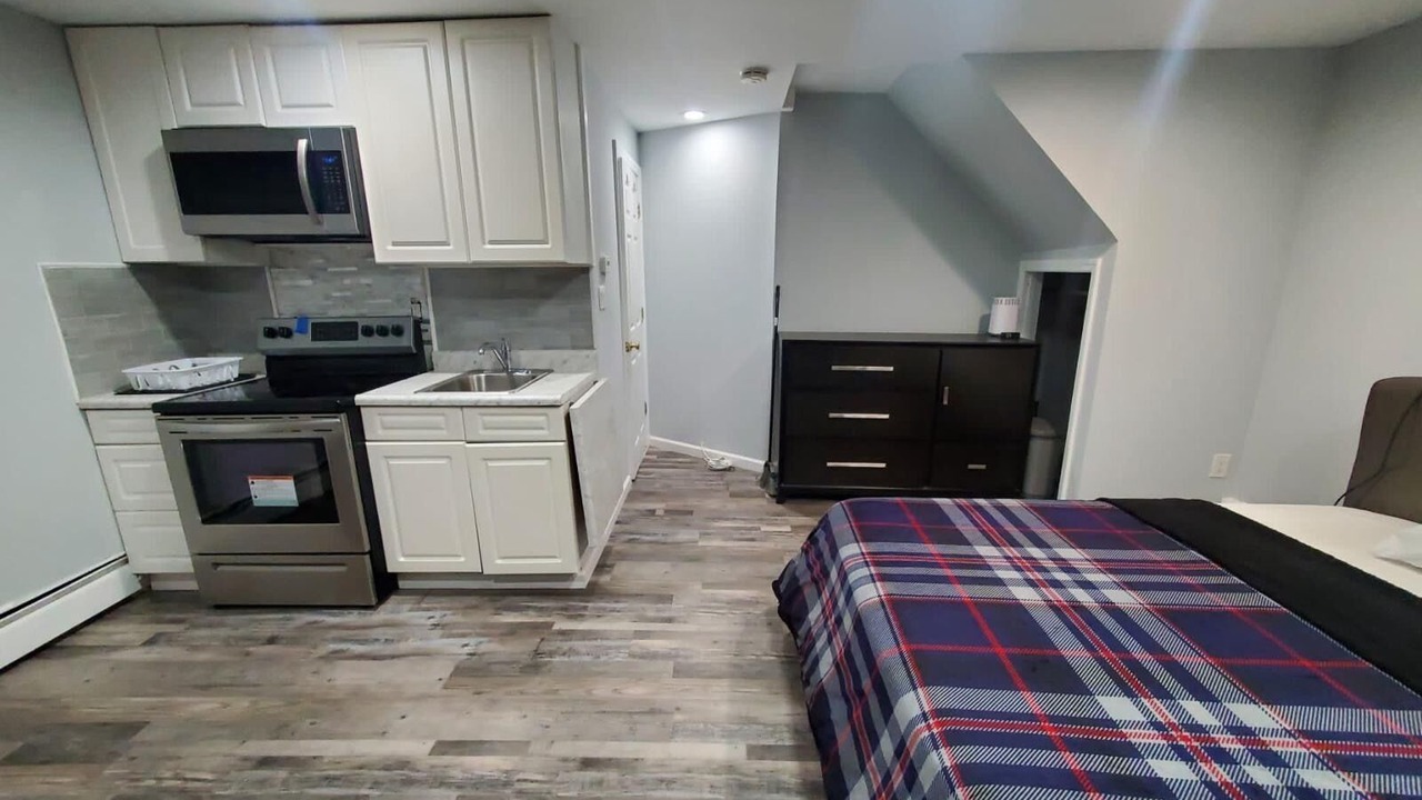 Photo of Bedroom in Pelham Gardens