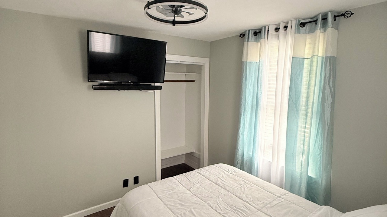 Photo of Bedroom in Queens