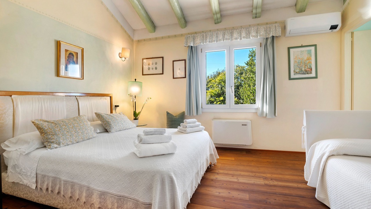 Photo of Bedroom in Mirano