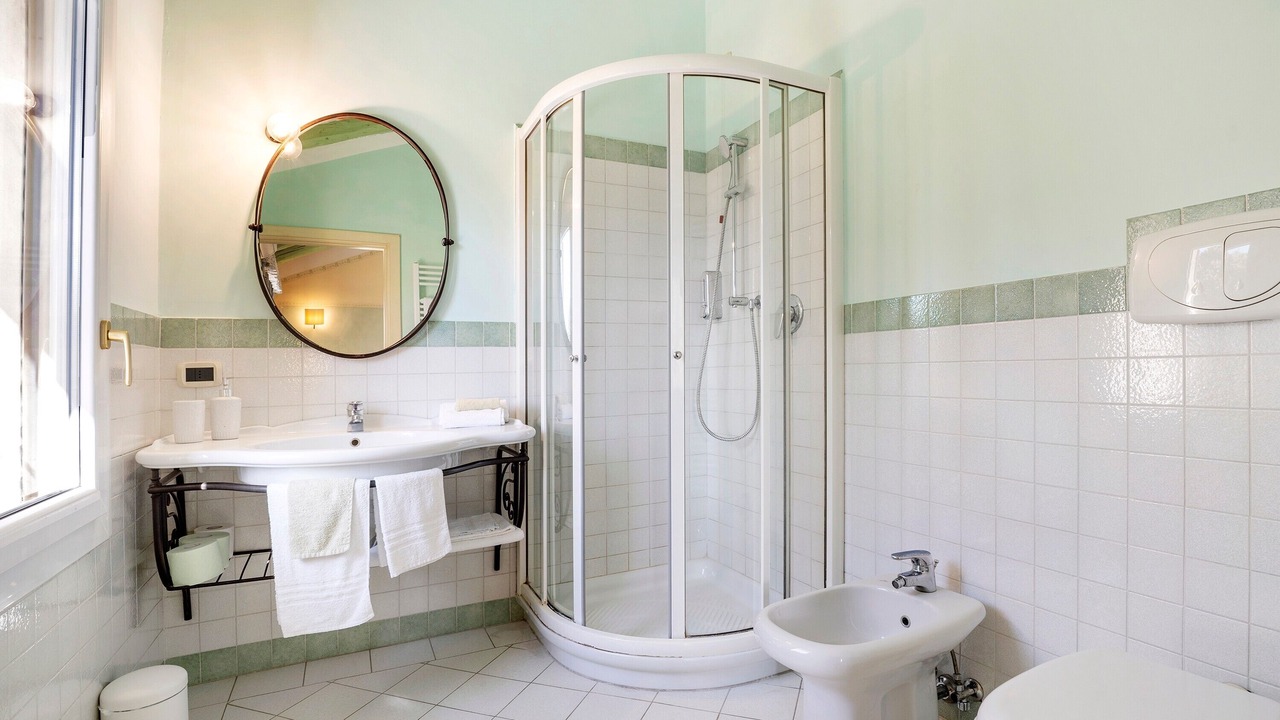 Photo of Bathroom in Mirano