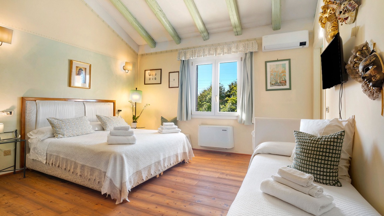 Photo of Bedroom in Mirano
