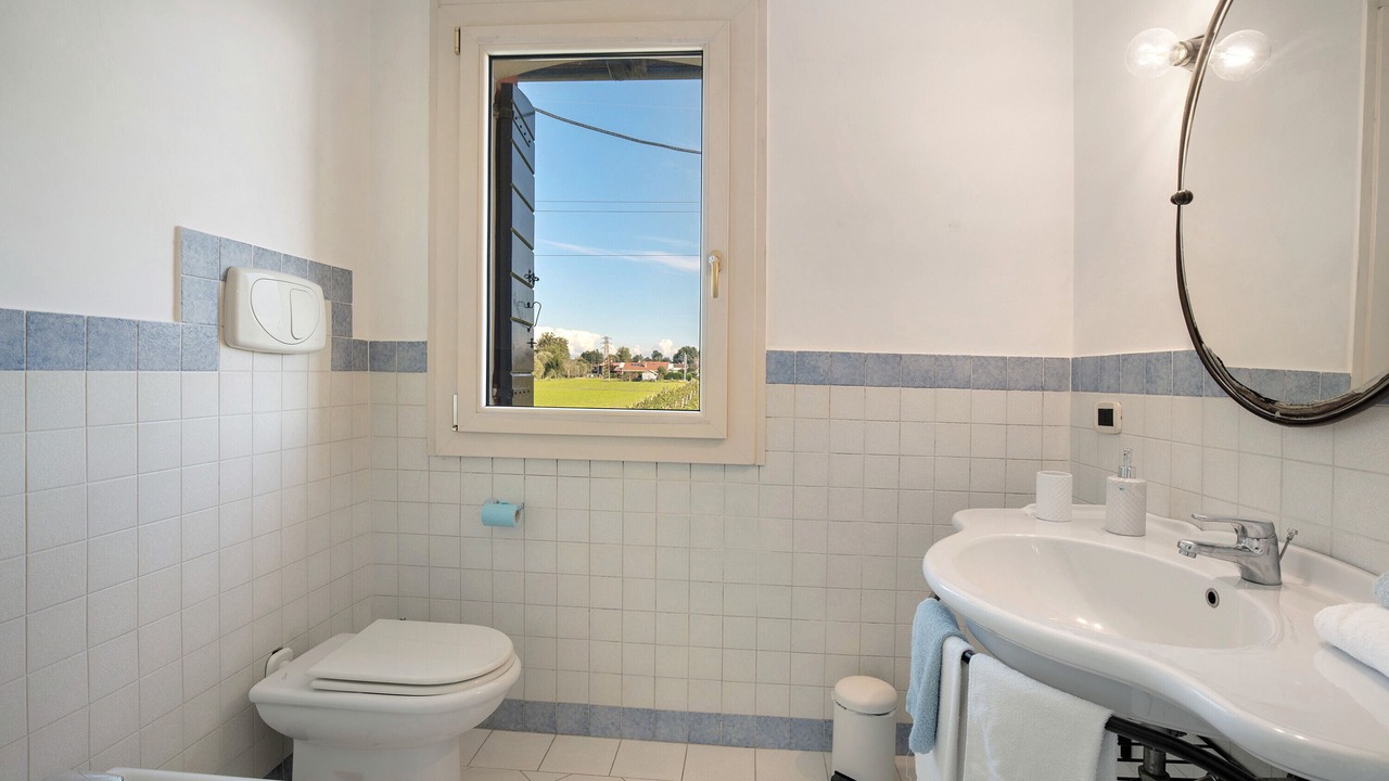 Photo of Bathroom in Mirano