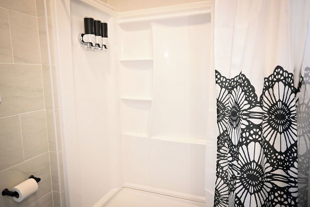 Photo of Bathroom in North Palmetto Point