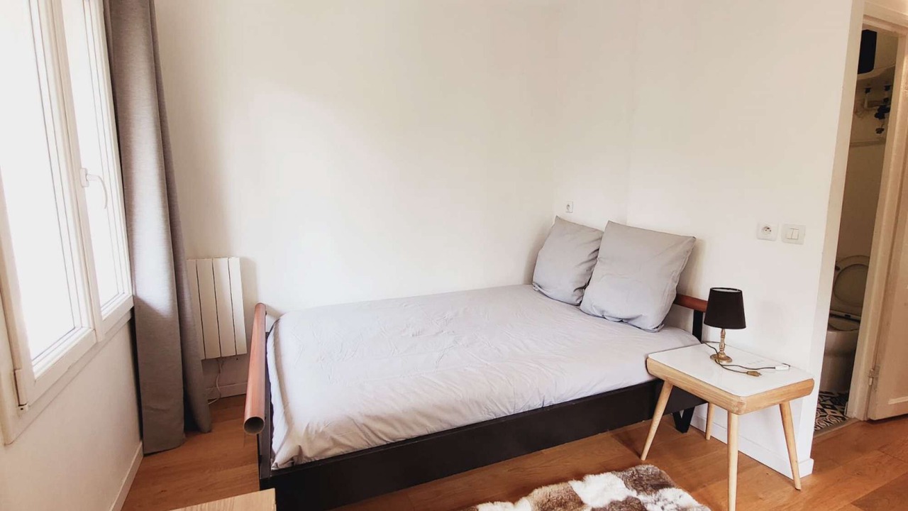 Photo of Bedroom in Le Plessis-Robinson