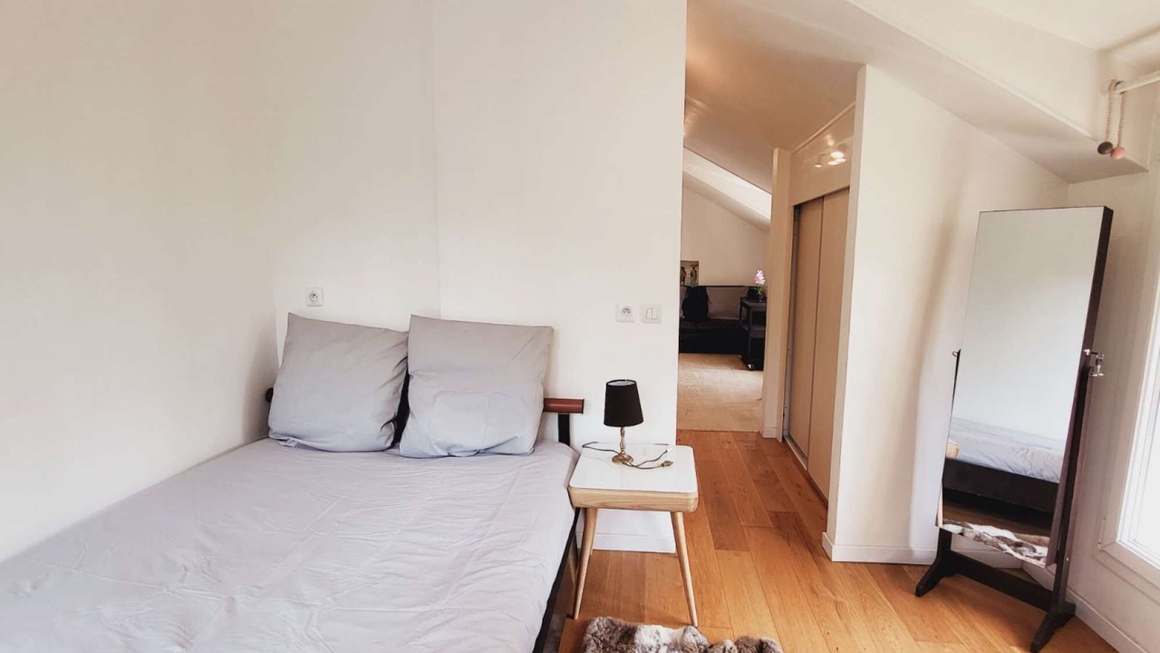Photo of Bedroom in Le Plessis-Robinson