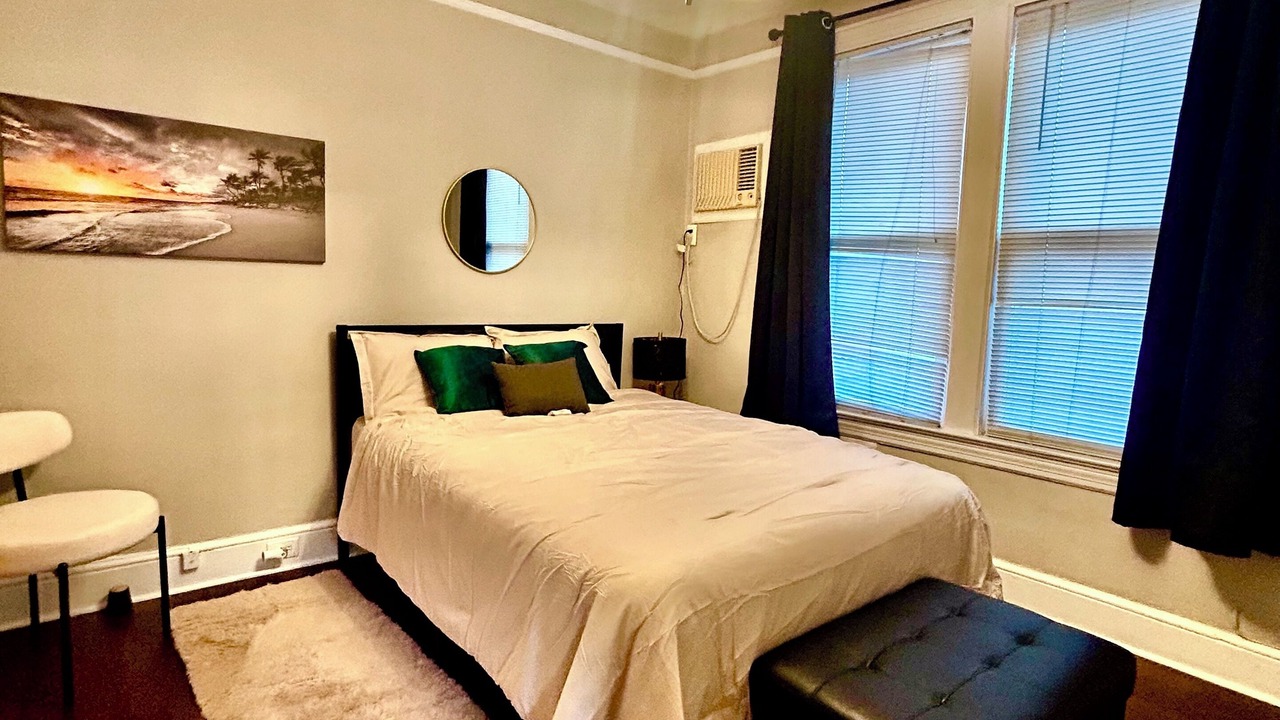 Photo of Bedroom in Williamsbridge