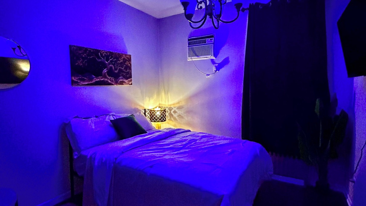 Photo of Bedroom in Williamsbridge