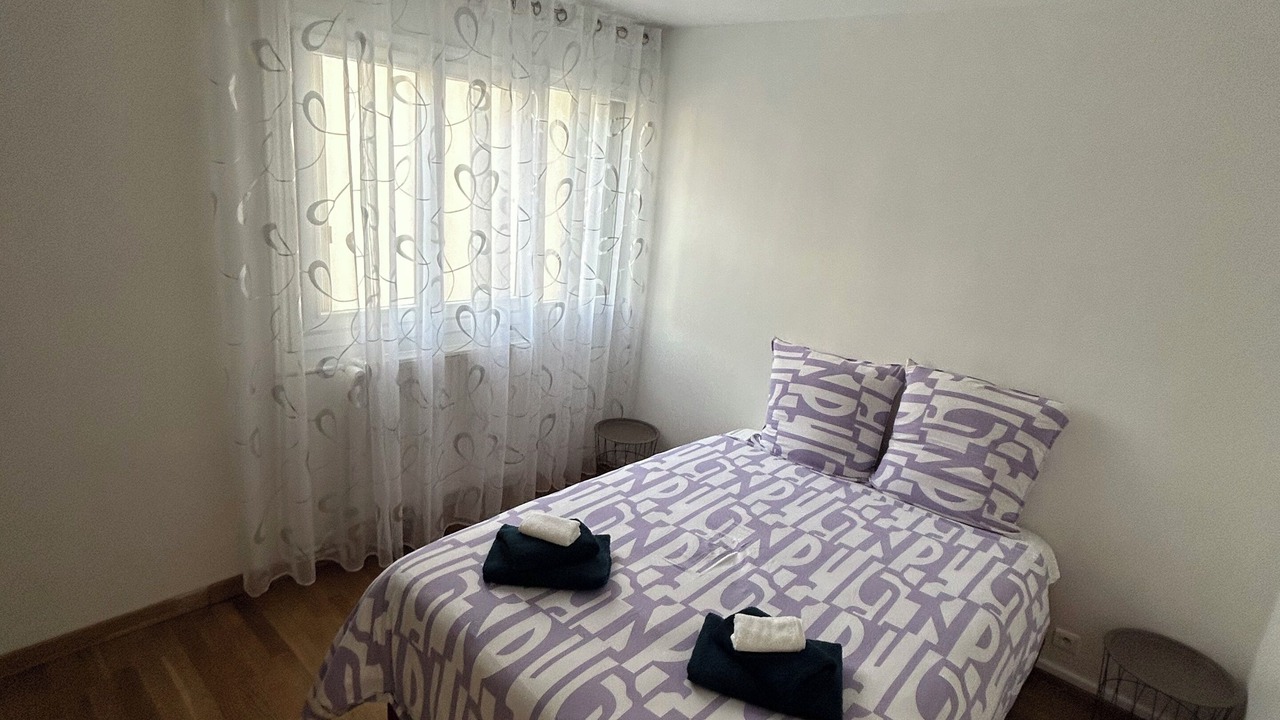 Photo of Bedroom in Boissy-Saint-Leger