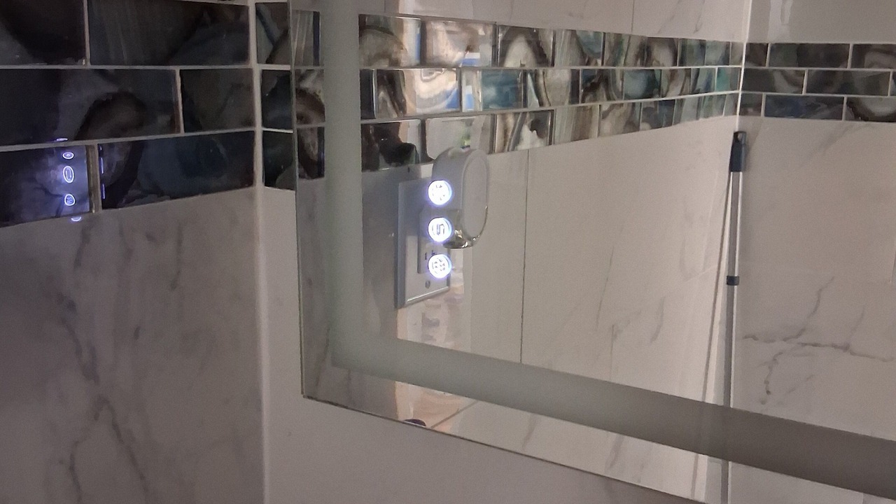 Photo of Bathroom in Canarsie