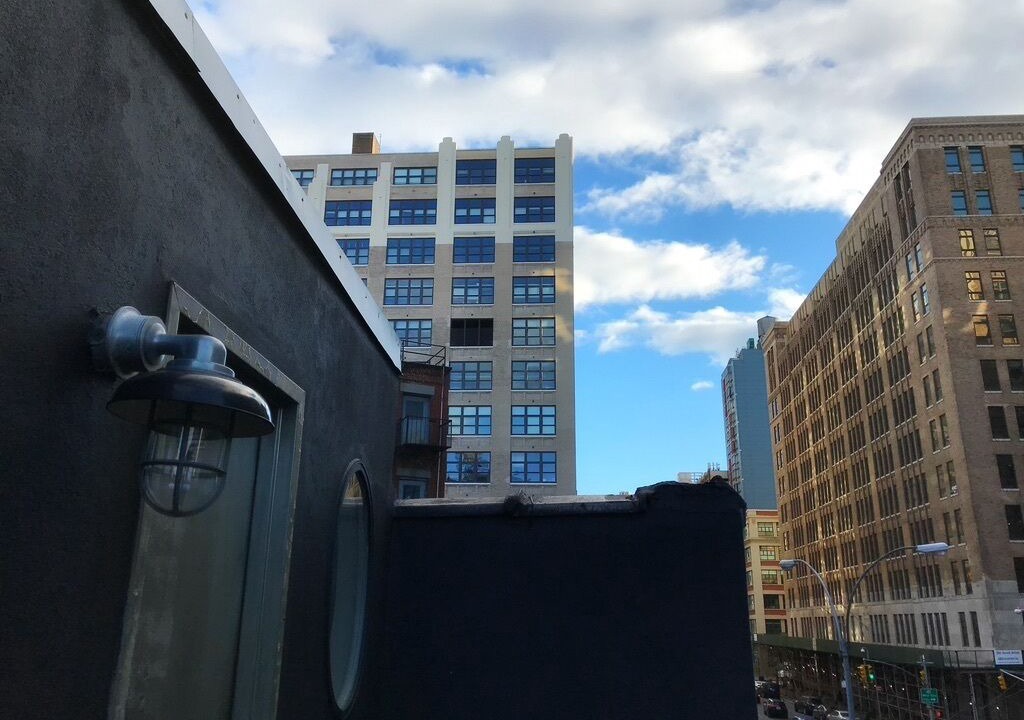 Photo of Patio Balcony in Hudson Square