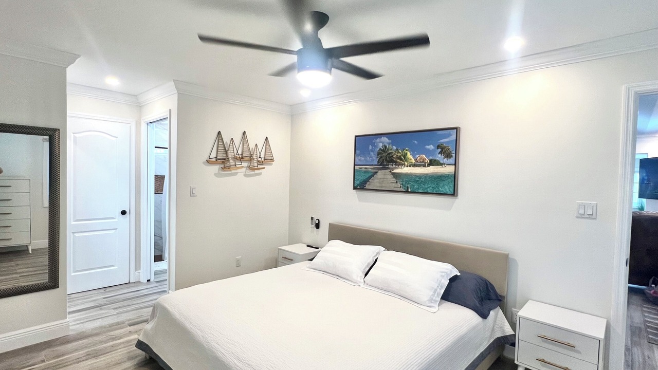Photo of Bedroom in Treasure Cay