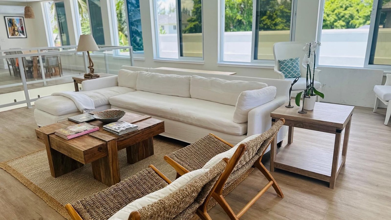 Photo of Livingroom in Nassau