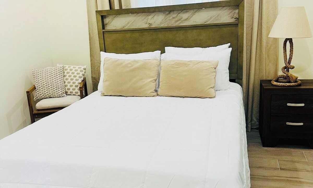 Photo of Bedroom in Nassau