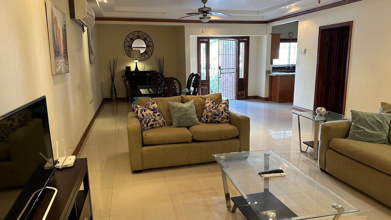 Photo of Livingroom in New Kingston