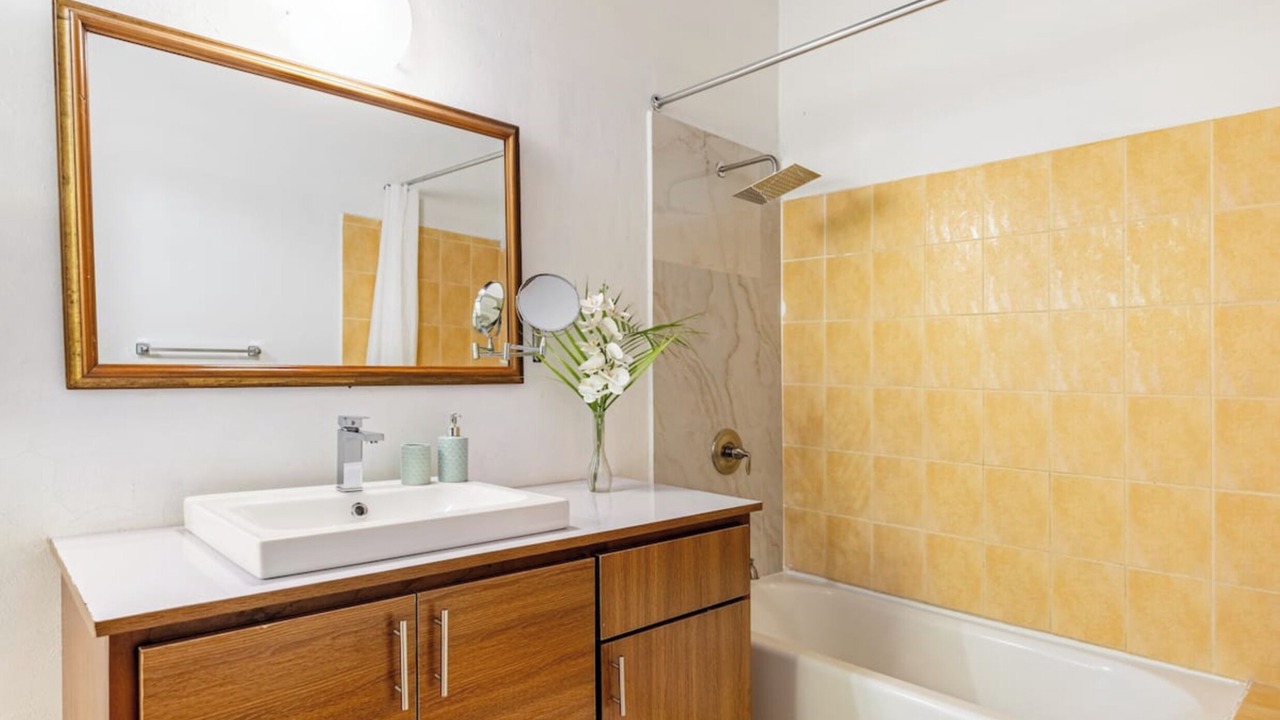 Photo of Bathroom in Runaway Bay