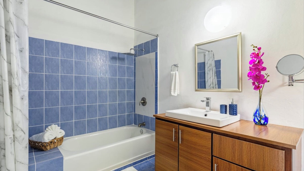 Photo of Bathroom in Runaway Bay