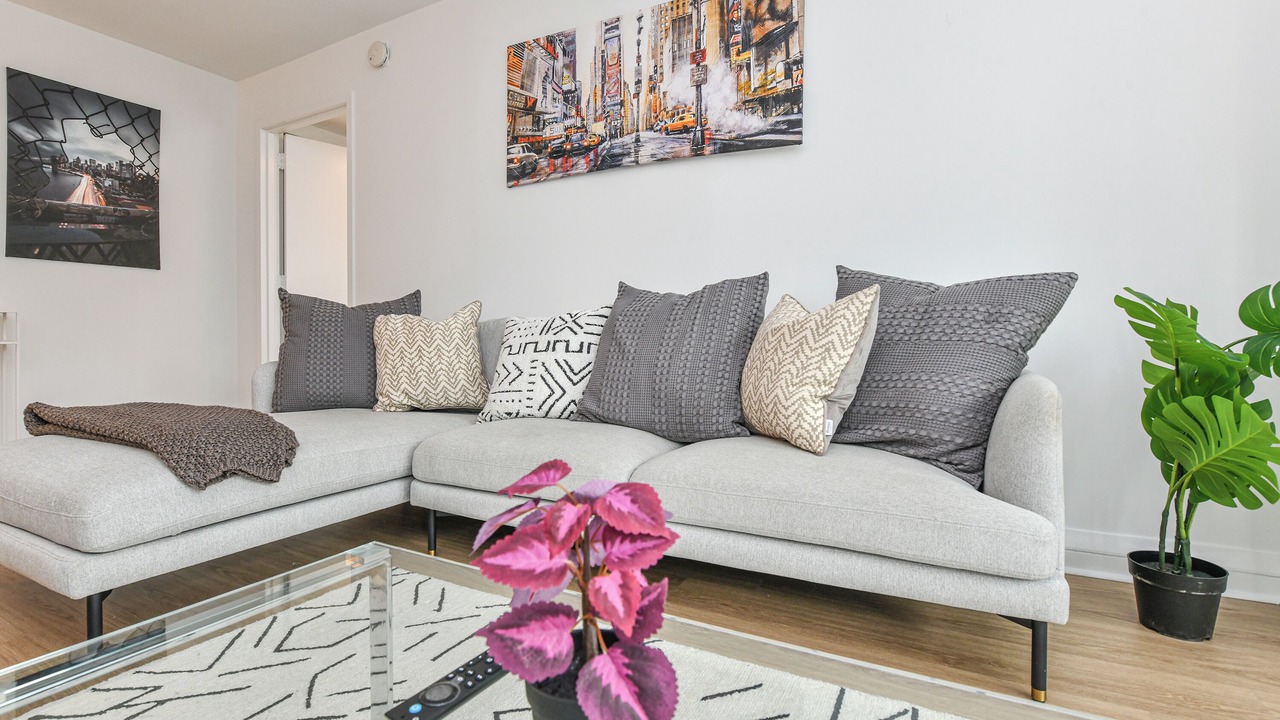 Photo of Livingroom in Midtown South