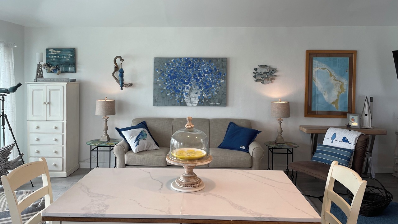Photo of Livingroom in Treasure Cay